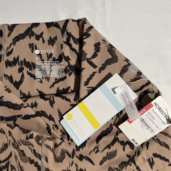 NWT Zella [ Small ] High Waist Studio‎ Lite Mesh Ankle Leggings in Tan Zebra - Picture 5 of 12